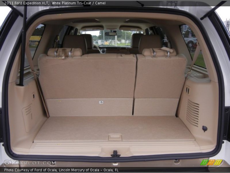 White Platinum Tri-Coat / Camel 2011 Ford Expedition XLT