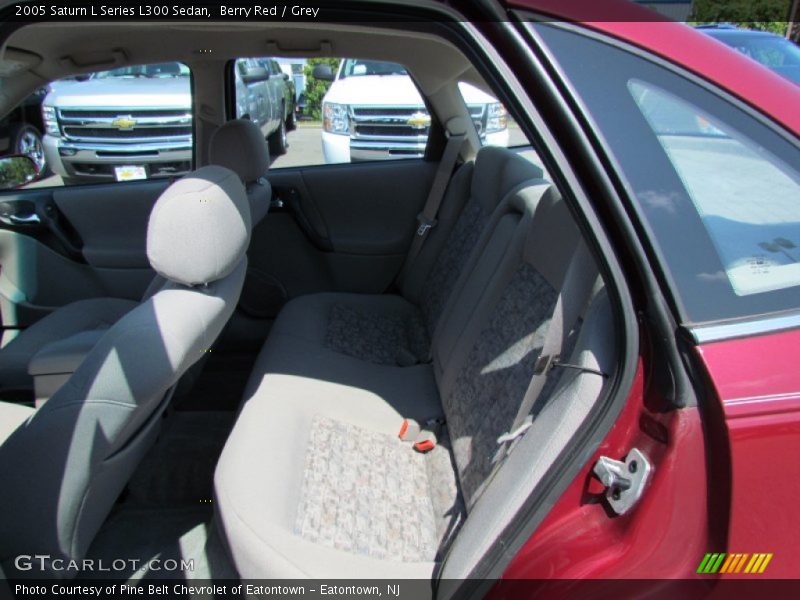 Berry Red / Grey 2005 Saturn L Series L300 Sedan