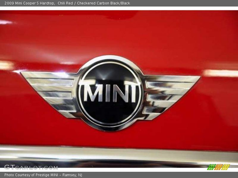 Chili Red / Checkered Carbon Black/Black 2009 Mini Cooper S Hardtop
