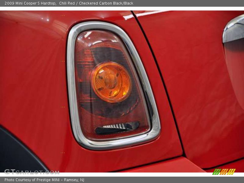 Chili Red / Checkered Carbon Black/Black 2009 Mini Cooper S Hardtop