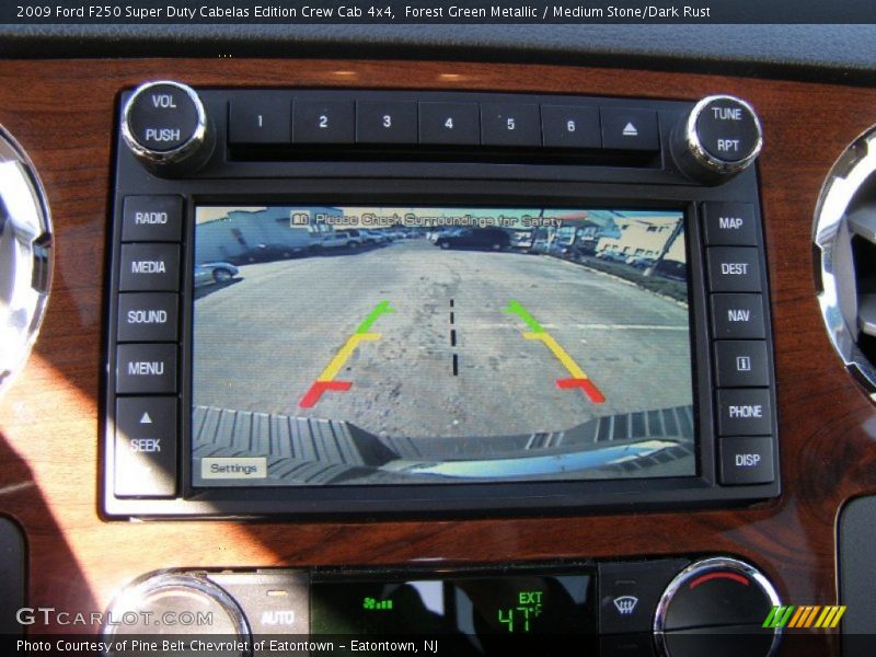 Controls of 2009 F250 Super Duty Cabelas Edition Crew Cab 4x4