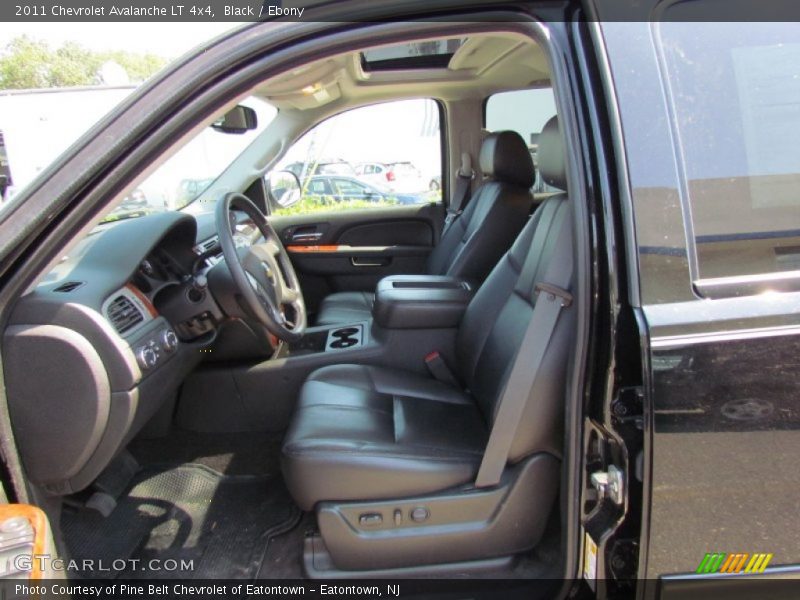 Black / Ebony 2011 Chevrolet Avalanche LT 4x4