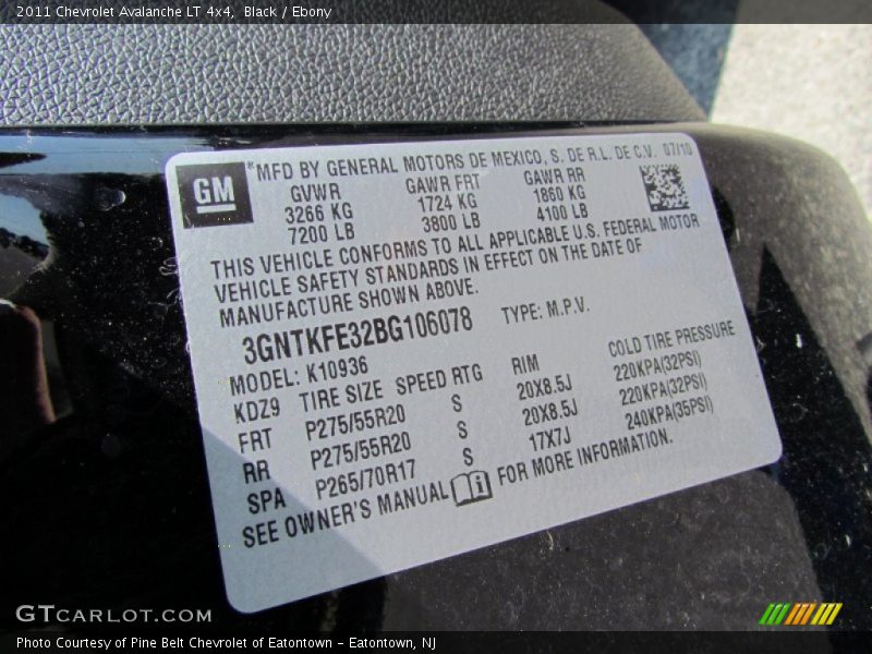 Black / Ebony 2011 Chevrolet Avalanche LT 4x4