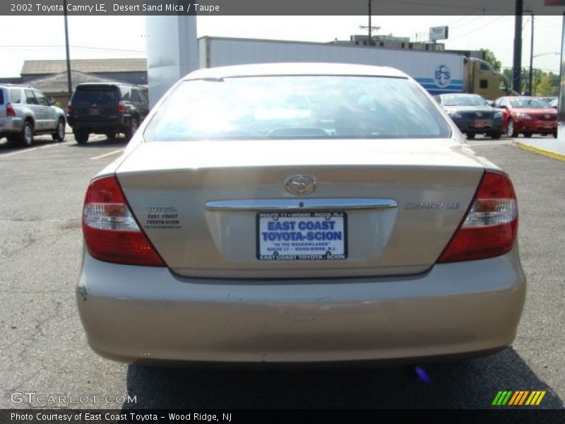 Desert Sand Mica / Taupe 2002 Toyota Camry LE