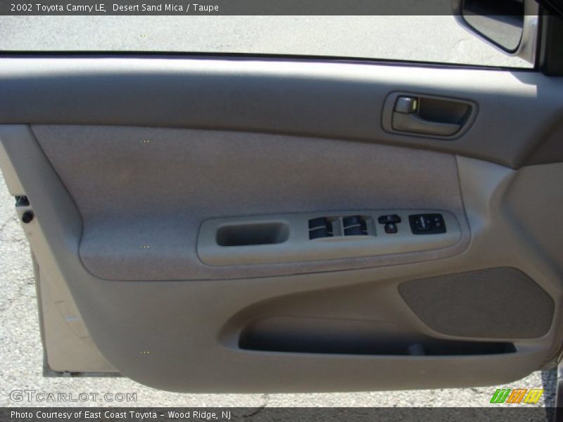 Desert Sand Mica / Taupe 2002 Toyota Camry LE