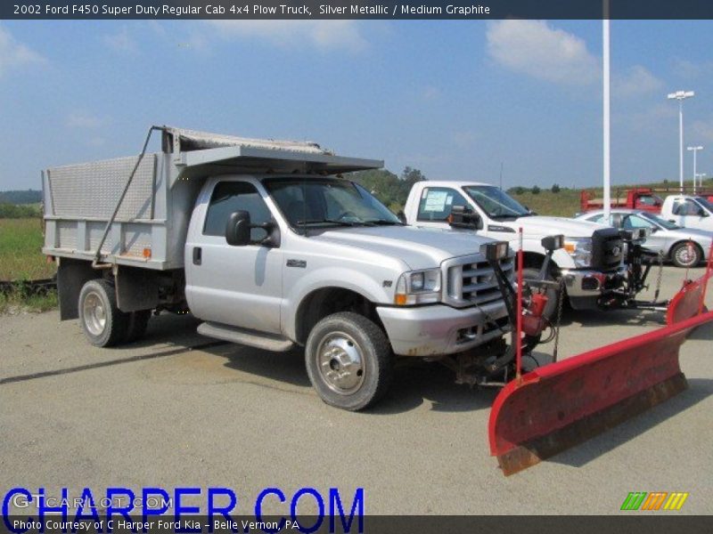 Silver Metallic / Medium Graphite 2002 Ford F450 Super Duty Regular Cab 4x4 Plow Truck