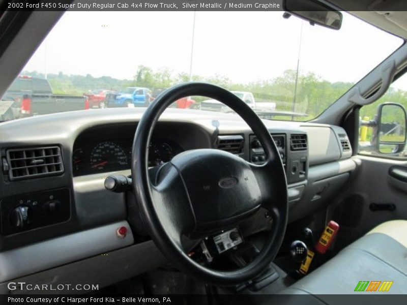 Silver Metallic / Medium Graphite 2002 Ford F450 Super Duty Regular Cab 4x4 Plow Truck