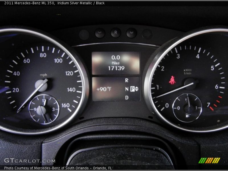 Iridium Silver Metallic / Black 2011 Mercedes-Benz ML 350