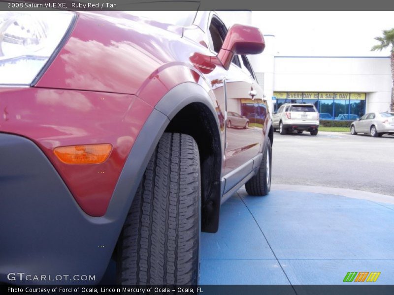 Ruby Red / Tan 2008 Saturn VUE XE