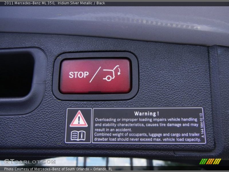 Iridium Silver Metallic / Black 2011 Mercedes-Benz ML 350