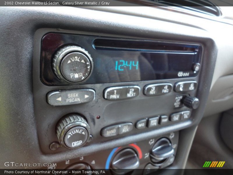 Galaxy Silver Metallic / Gray 2002 Chevrolet Malibu LS Sedan