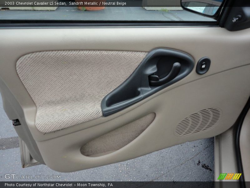 Door Panel of 2003 Cavalier LS Sedan