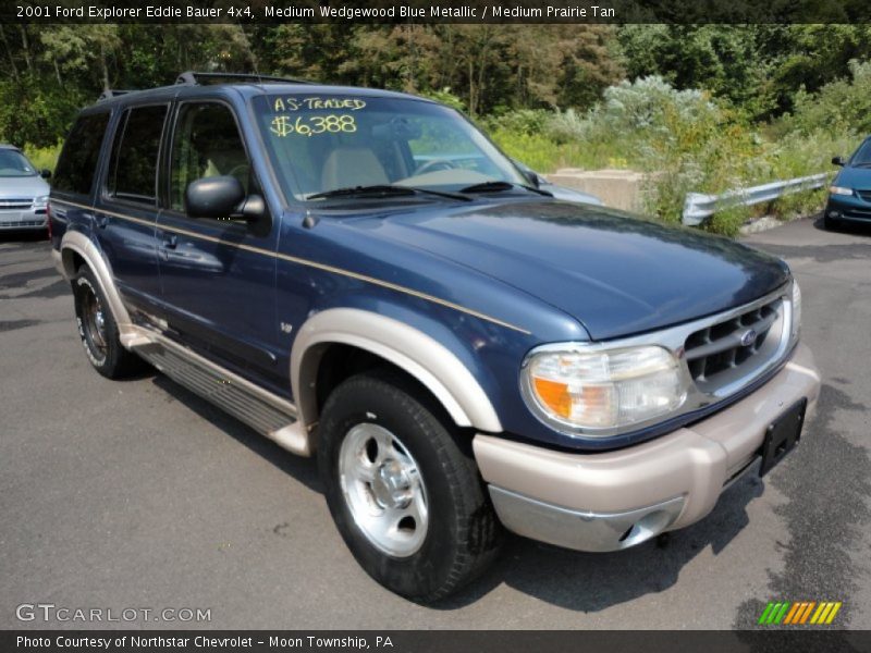 Front 3/4 View of 2001 Explorer Eddie Bauer 4x4
