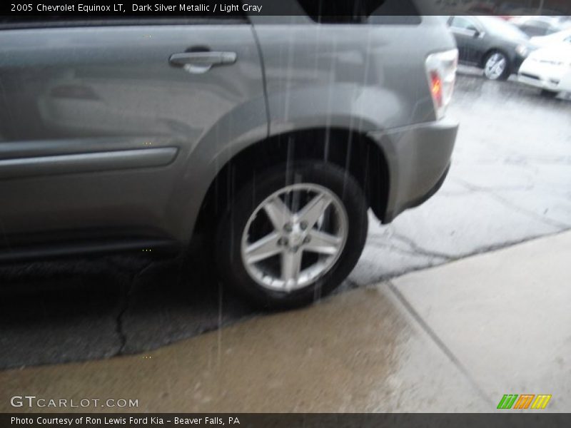 Dark Silver Metallic / Light Gray 2005 Chevrolet Equinox LT