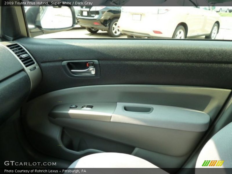 Super White / Dark Gray 2009 Toyota Prius Hybrid