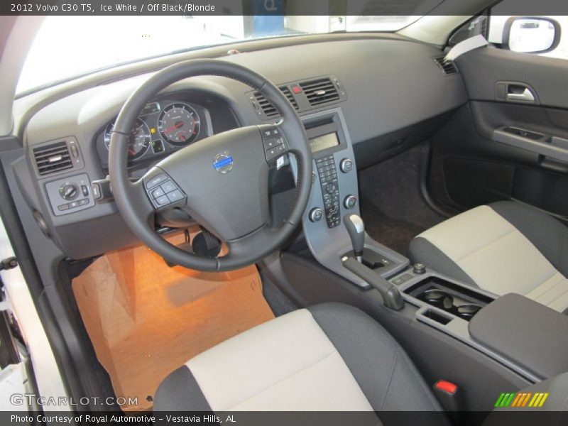  2012 C30 T5 Off Black/Blonde Interior