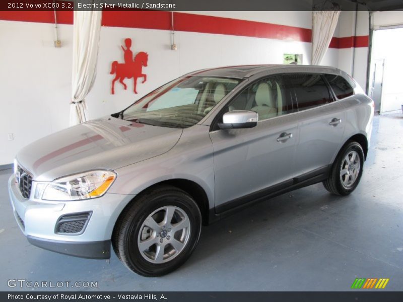 Electric Silver Metallic / Sandstone 2012 Volvo XC60 3.2