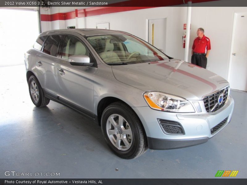 Electric Silver Metallic / Sandstone 2012 Volvo XC60 3.2