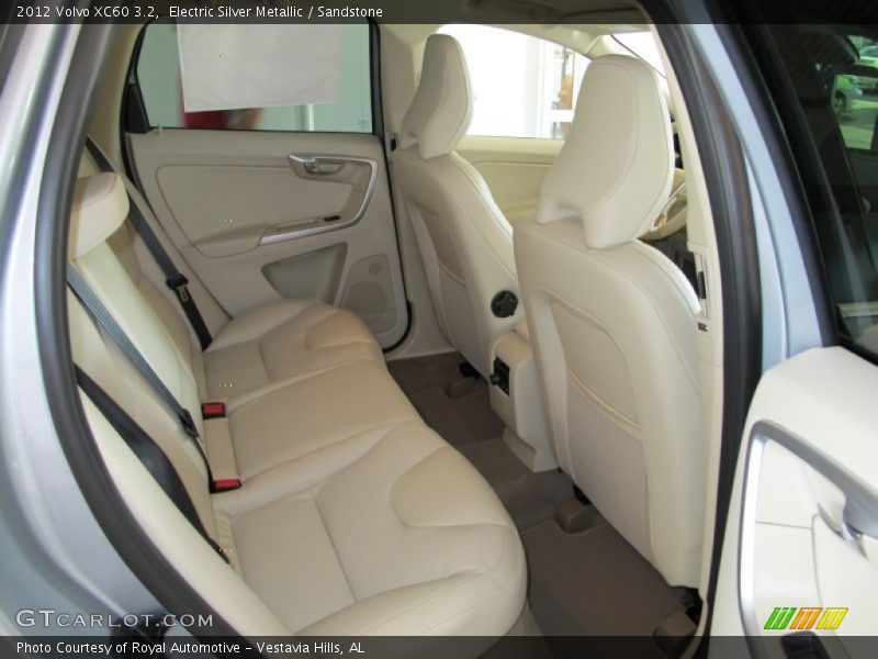 Electric Silver Metallic / Sandstone 2012 Volvo XC60 3.2
