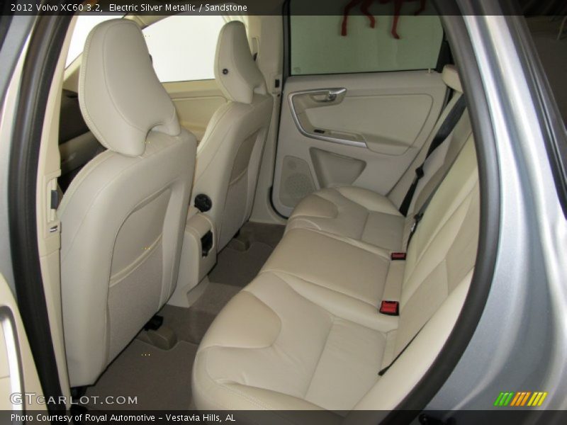  2012 XC60 3.2 Sandstone Interior