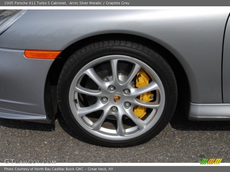  2005 911 Turbo S Cabriolet Wheel