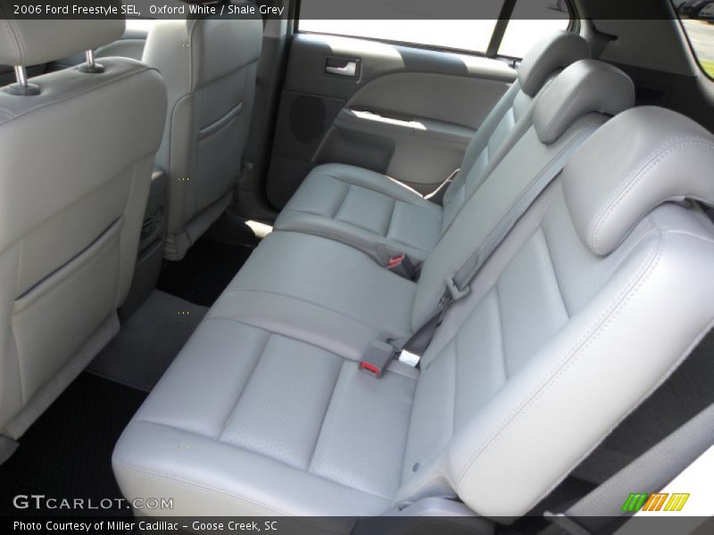 Oxford White / Shale Grey 2006 Ford Freestyle SEL