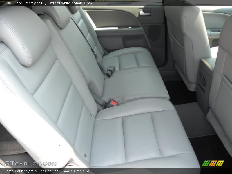 Oxford White / Shale Grey 2006 Ford Freestyle SEL