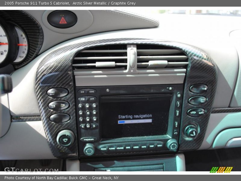 Controls of 2005 911 Turbo S Cabriolet