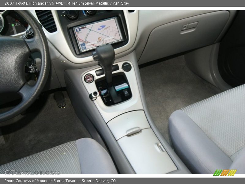 Millenium Silver Metallic / Ash Gray 2007 Toyota Highlander V6 4WD