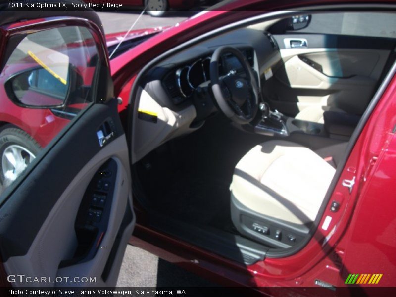 Spicy Red / Beige 2011 Kia Optima EX