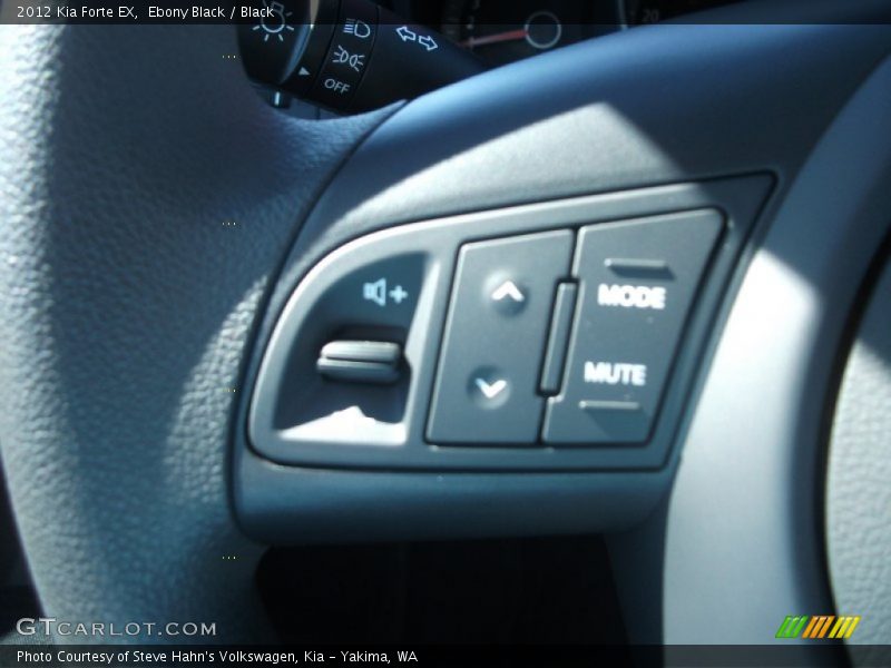 Ebony Black / Black 2012 Kia Forte EX