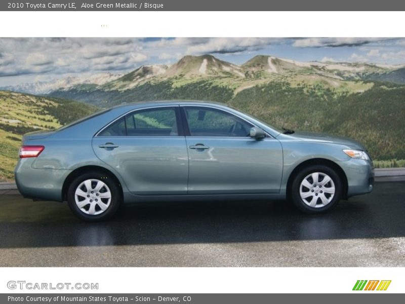 Aloe Green Metallic / Bisque 2010 Toyota Camry LE