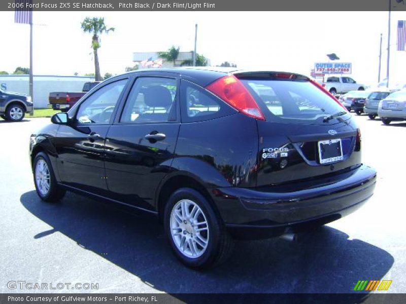Pitch Black / Dark Flint/Light Flint 2006 Ford Focus ZX5 SE Hatchback