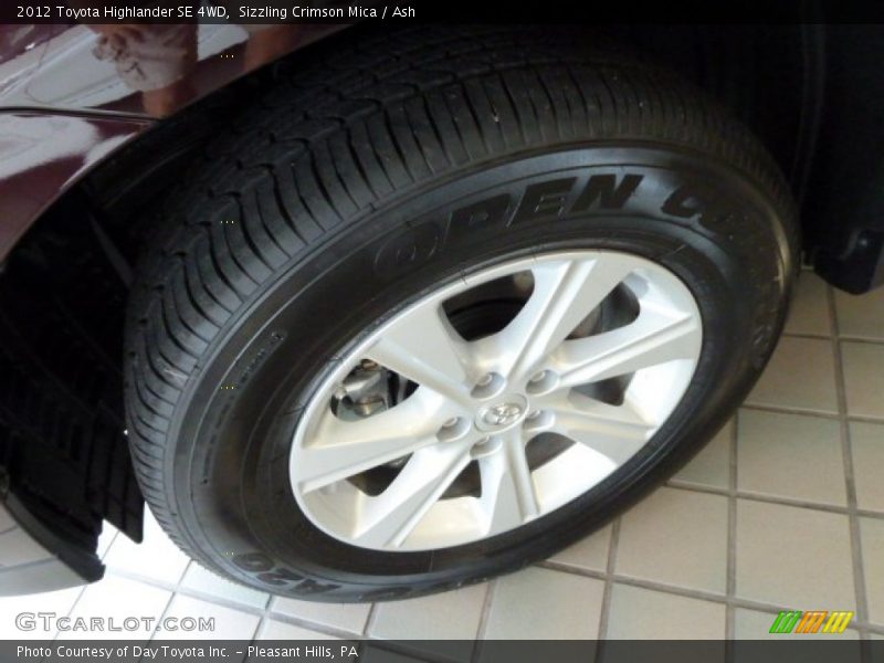 Sizzling Crimson Mica / Ash 2012 Toyota Highlander SE 4WD