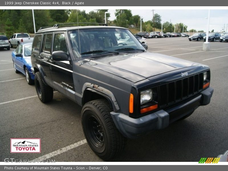 Black / Agate 1999 Jeep Cherokee Classic 4x4