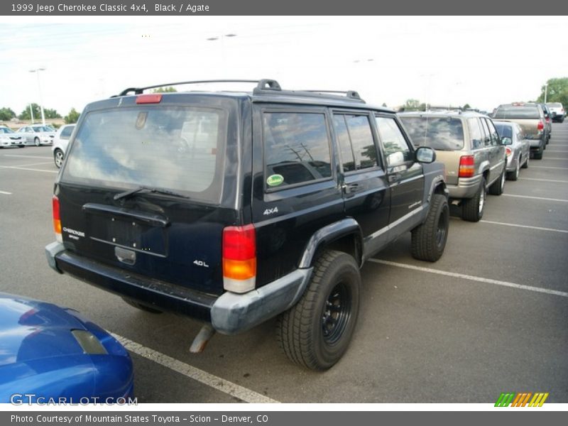 Black / Agate 1999 Jeep Cherokee Classic 4x4