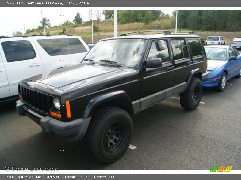 Black / Agate 1999 Jeep Cherokee Classic 4x4