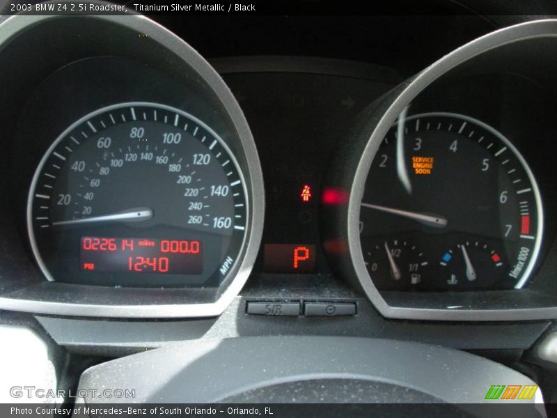 Titanium Silver Metallic / Black 2003 BMW Z4 2.5i Roadster