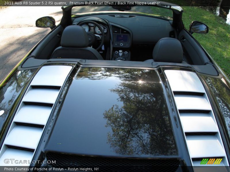 Phantom Black Pearl Effect / Black Fine Nappa Leather 2011 Audi R8 Spyder 5.2 FSI quattro