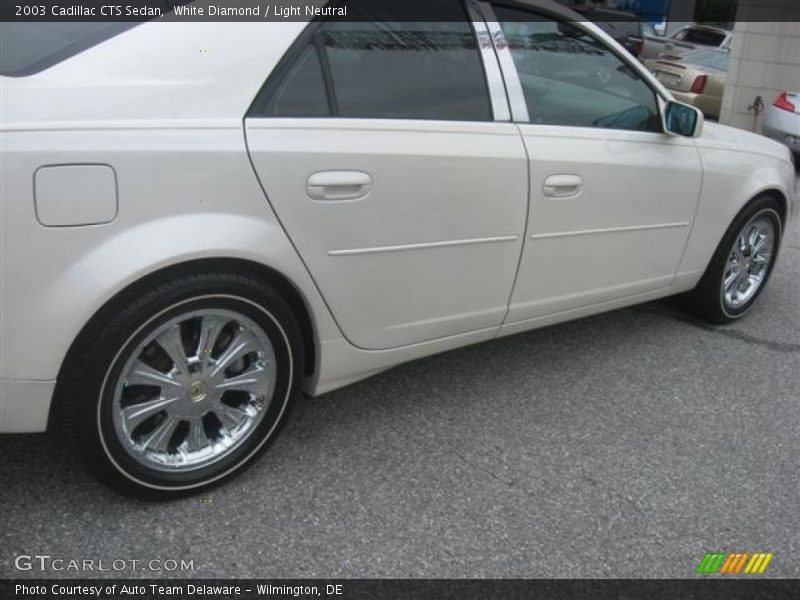 White Diamond / Light Neutral 2003 Cadillac CTS Sedan