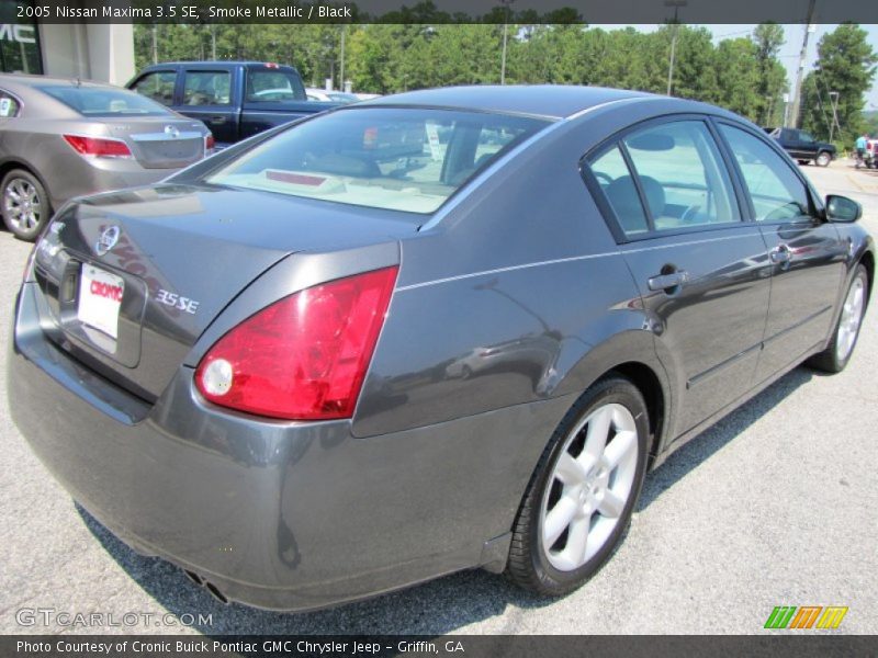 Smoke Metallic / Black 2005 Nissan Maxima 3.5 SE