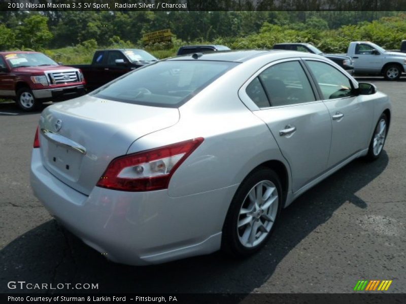 Radiant Silver / Charcoal 2010 Nissan Maxima 3.5 SV Sport