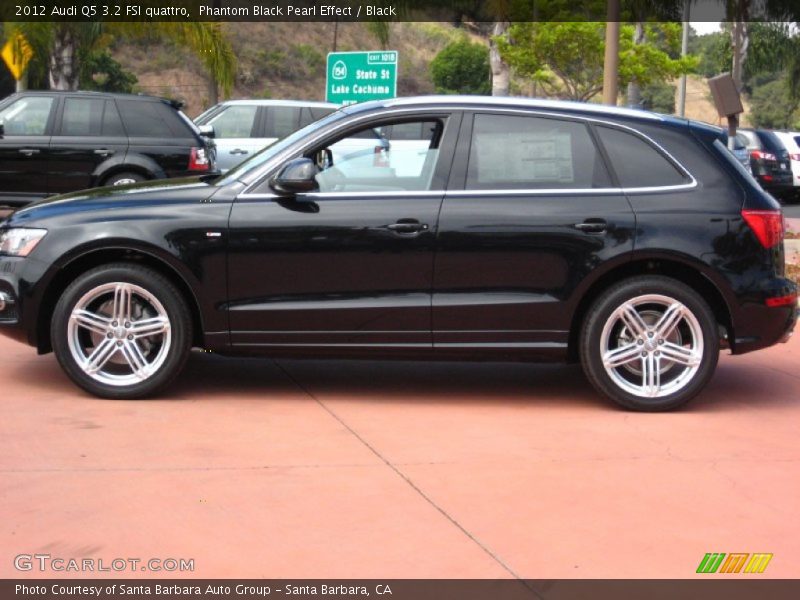 Phantom Black Pearl Effect / Black 2012 Audi Q5 3.2 FSI quattro