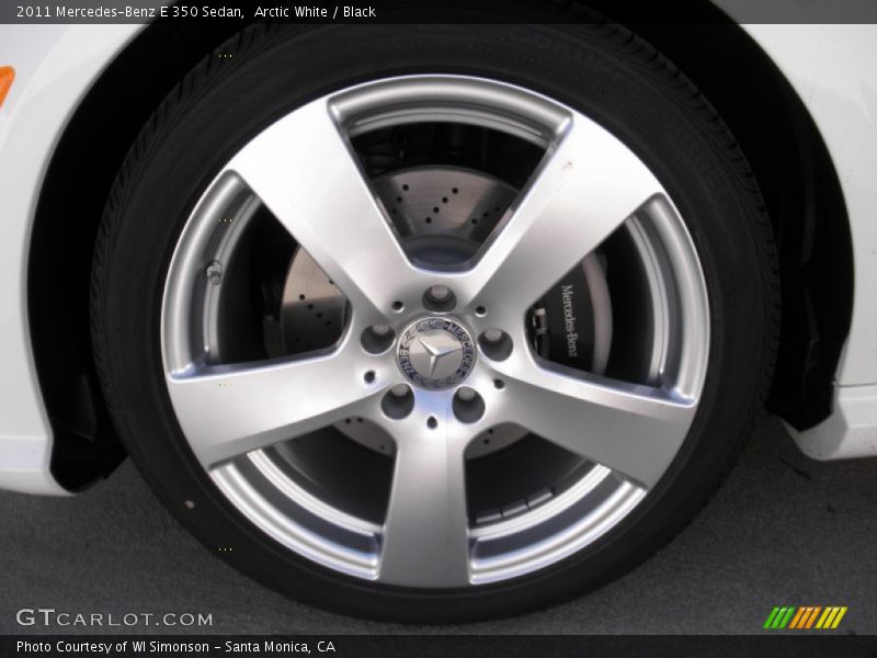 Arctic White / Black 2011 Mercedes-Benz E 350 Sedan