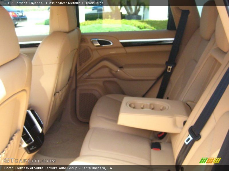 Classic Silver Metallic / Luxor Beige 2012 Porsche Cayenne