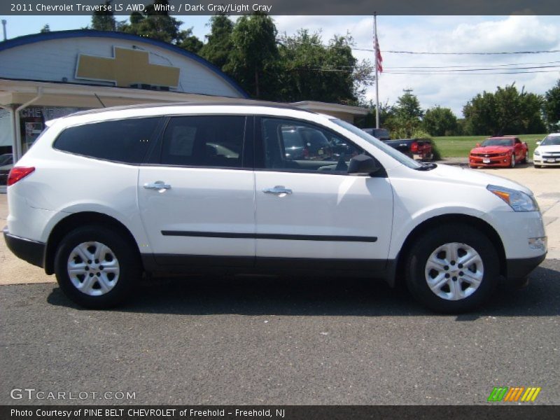 White / Dark Gray/Light Gray 2011 Chevrolet Traverse LS AWD