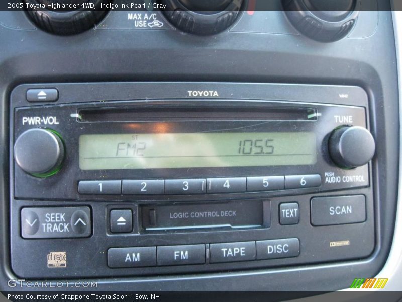 Indigo Ink Pearl / Gray 2005 Toyota Highlander 4WD