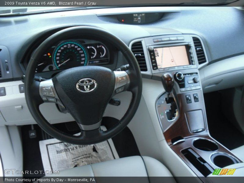 Blizzard Pearl / Gray 2009 Toyota Venza V6 AWD