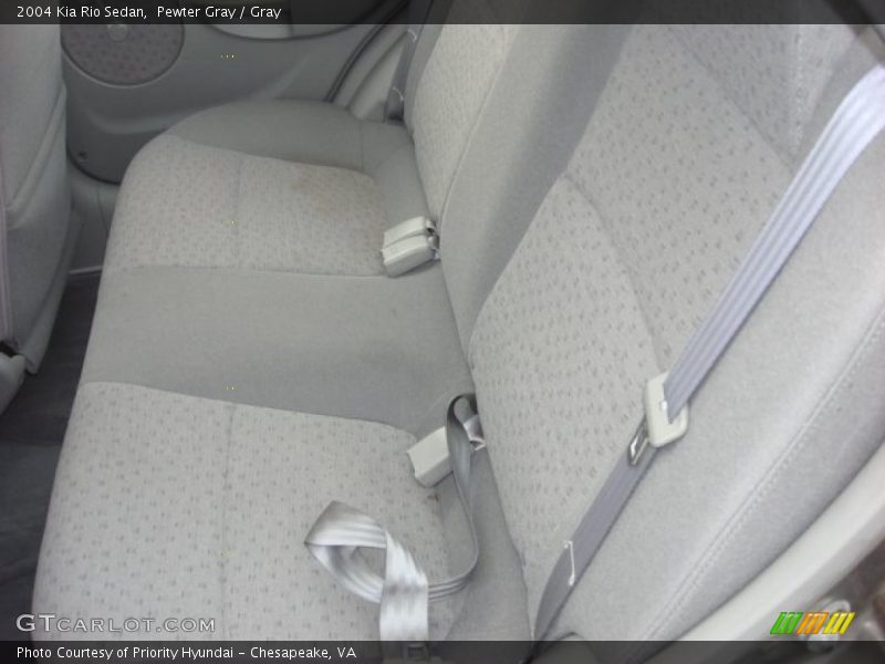 Pewter Gray / Gray 2004 Kia Rio Sedan