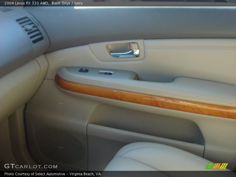 Black Onyx / Ivory 2004 Lexus RX 330 AWD